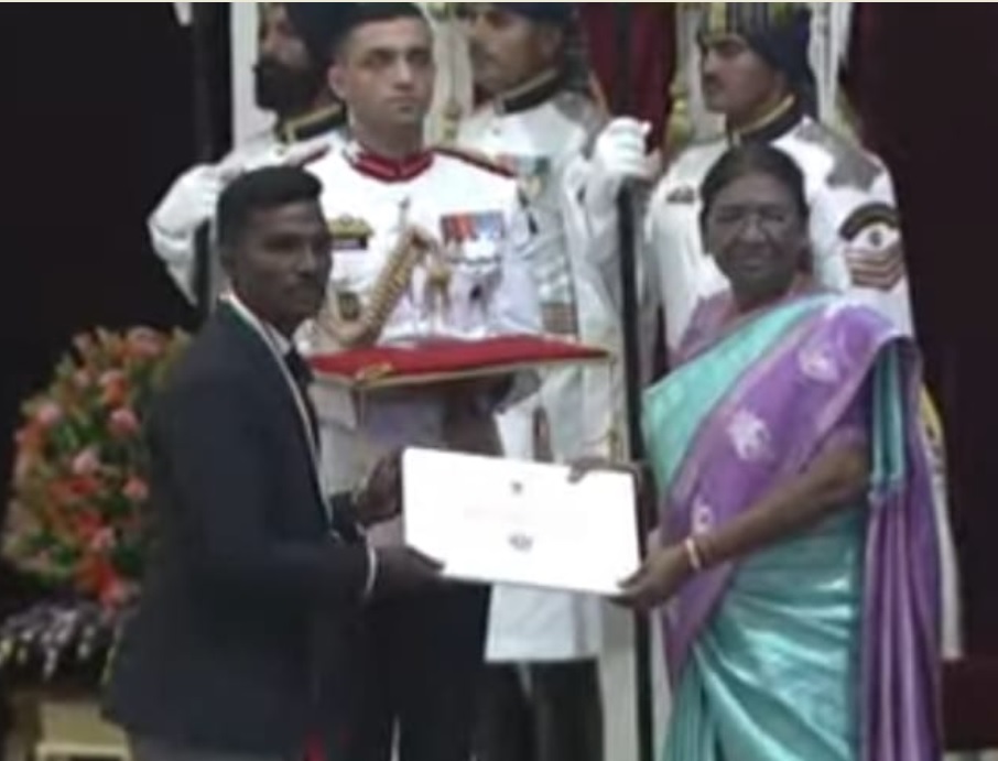 5.NSS- National Award Received from President of India