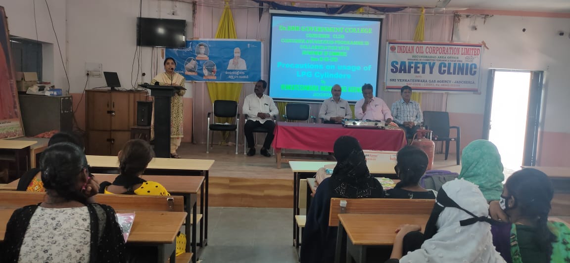 Consumer awareness programme
By department of commerce
On safety usage of LPG