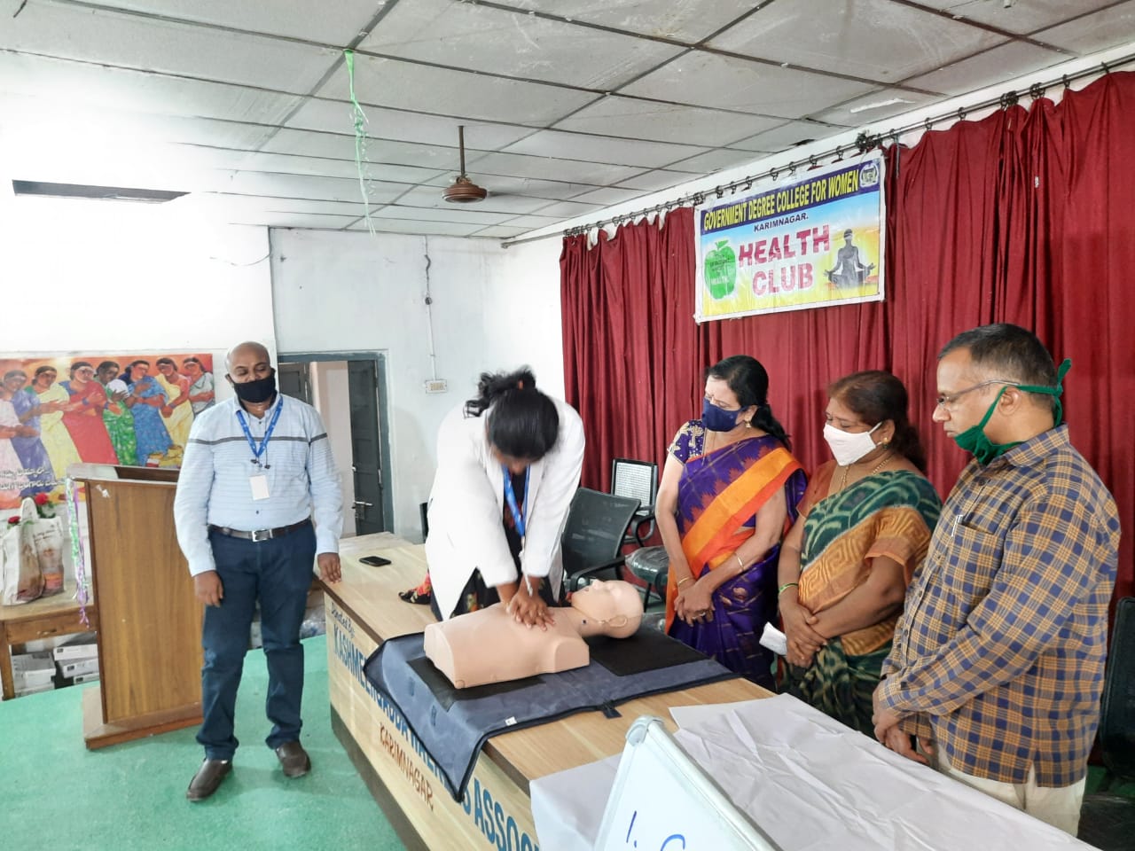 basic life support programme organized by WEC and health club