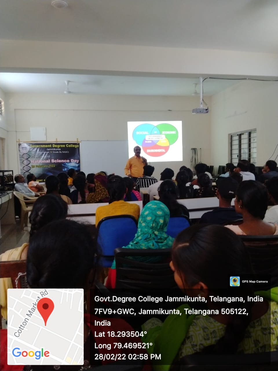 The IQAC and all the Science Departments of GDC Jammikunta jiontly celebrated National Science day on 28-02-2022 ,Quiz competition and extension lecture were conducted
